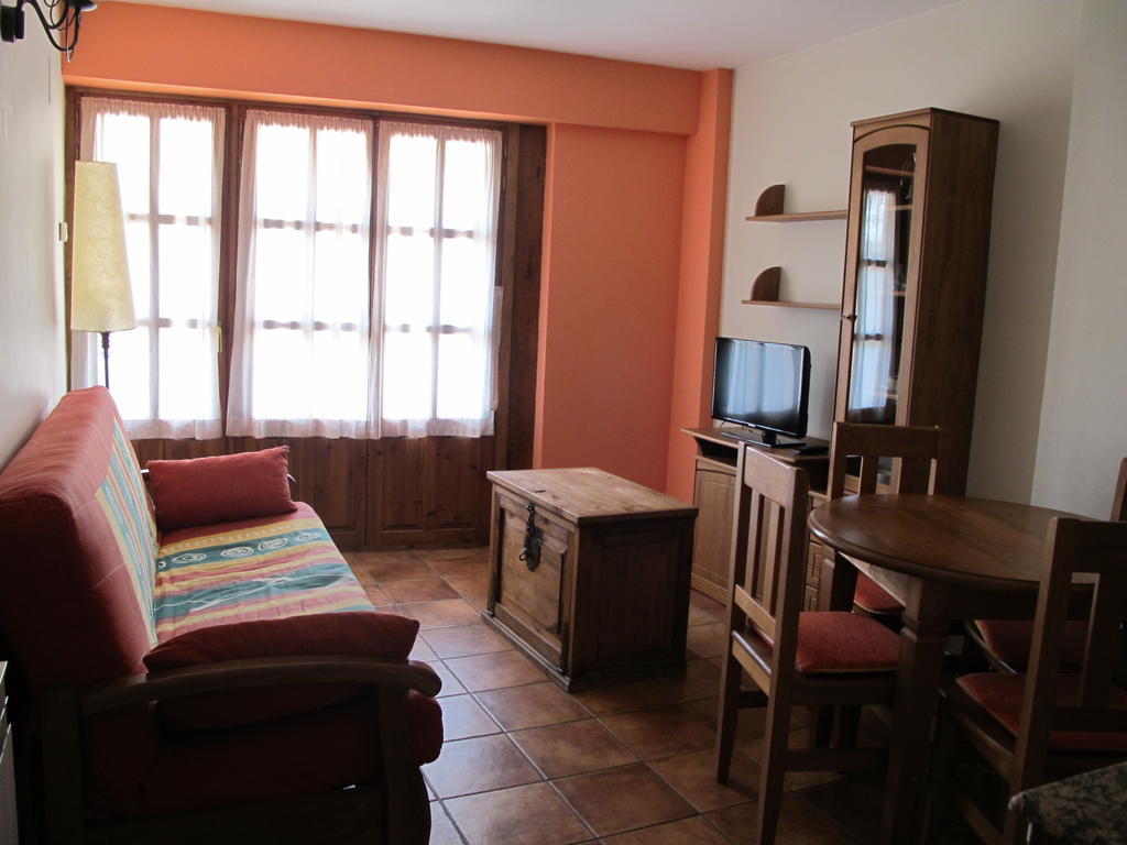 Apartamentos Casa Espanol 布罗托 外观 照片